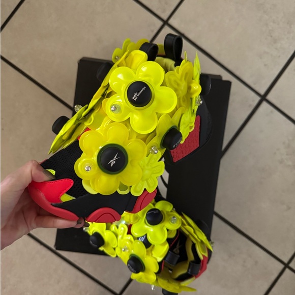 noir kei ninomiya insta pump sneakers - Picture 8 of 9